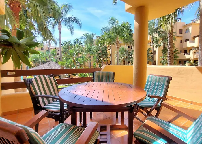 East Terraza Apartment *