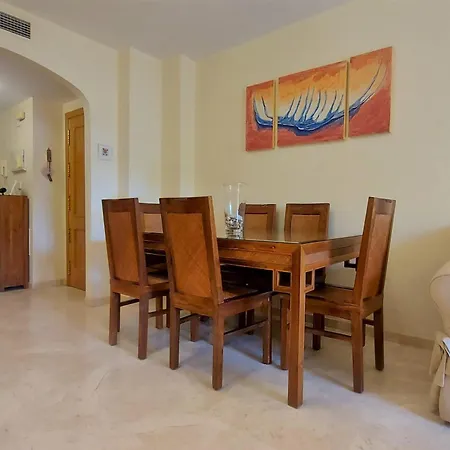 East Terraza דירה