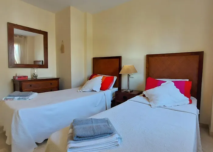 East Terraza אסטפונה